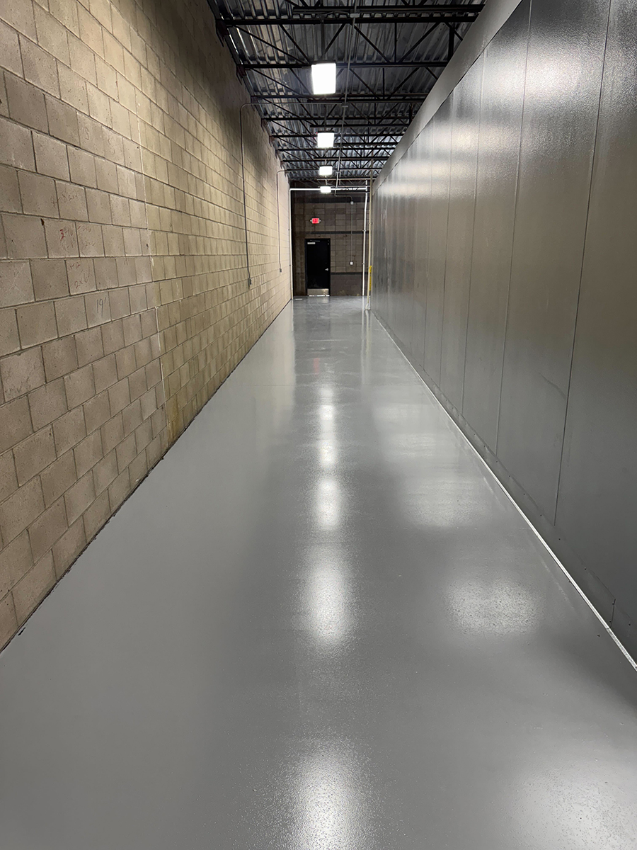 Medium grey epoxy floor with urethane topcoat and aluminum oxide