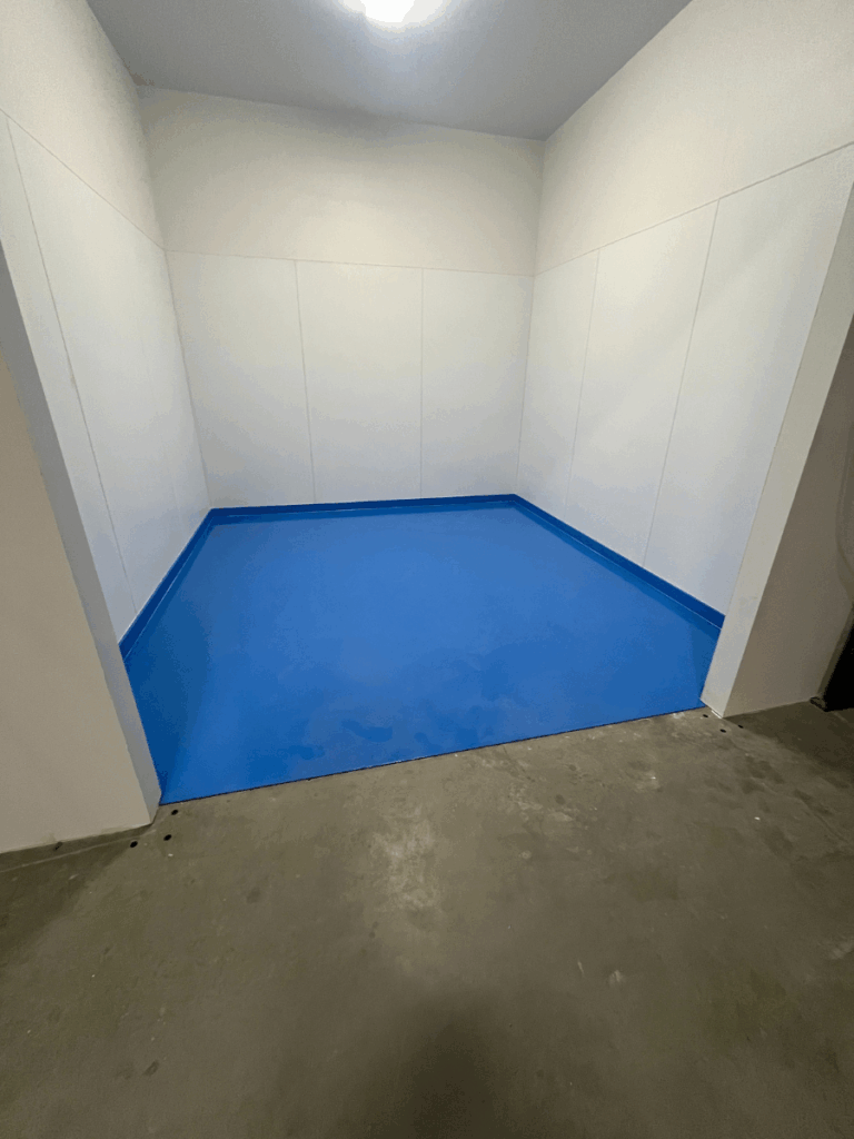 light blue epoxy flooring for manufactruing facility