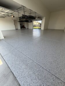 California Grey flake garage floor coating Bakersfield CA — after